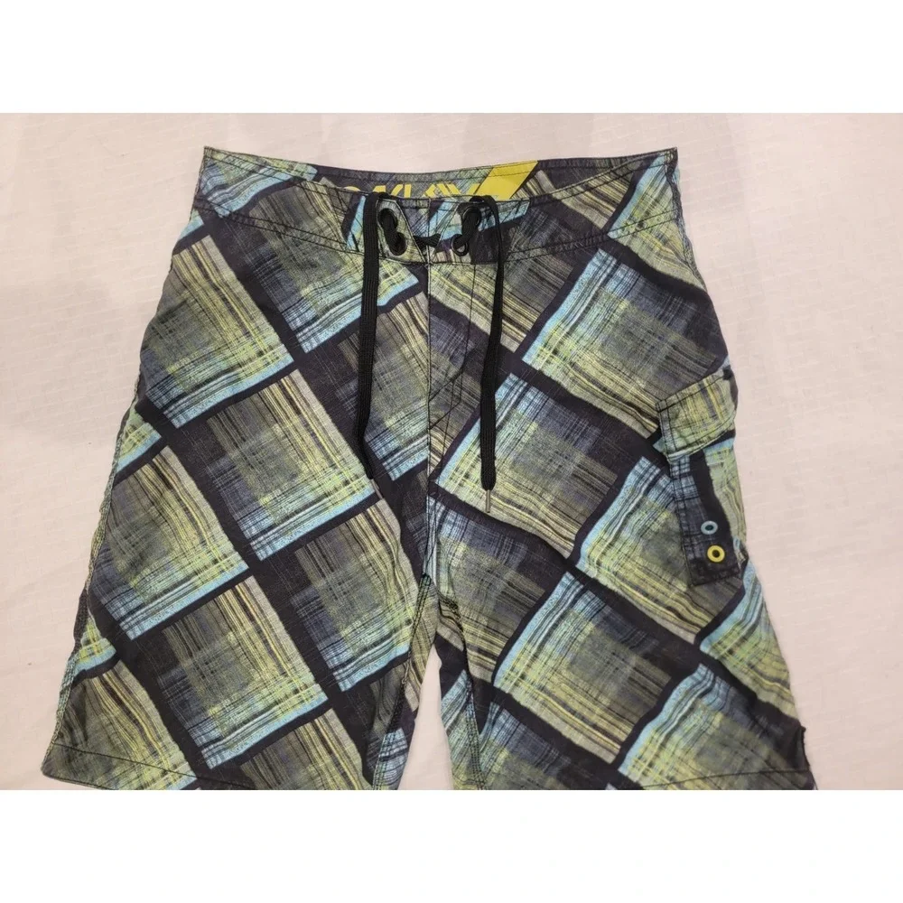 Oakley Board Shorts‎ Men 33 Plaid Geometric Surf Swim Trunks Y2K W/ Wax Comb